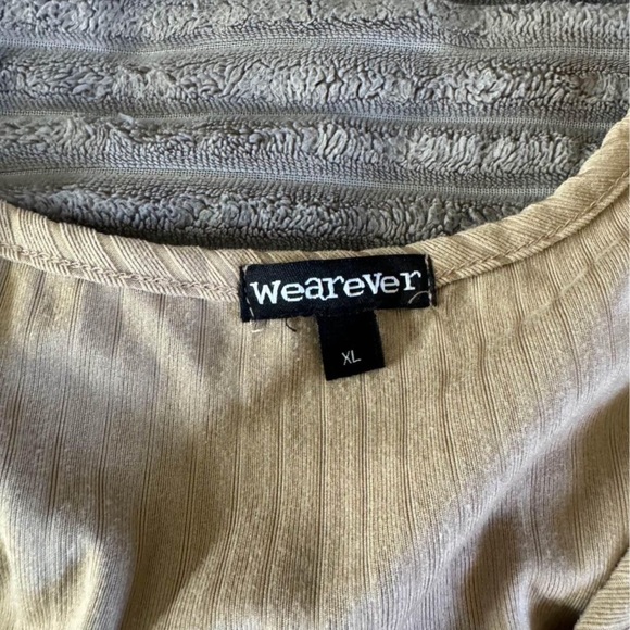 Nude crop top - Picture 2 of 2